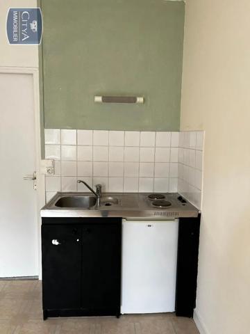 Appartement à louer 1 pièce 22.12m² Le Blanc (36300)