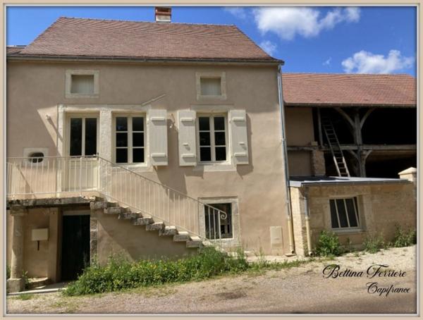 Maison de charme rénovée-Darcey
