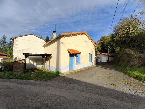Maison dans Terres-de-Haute-Charente