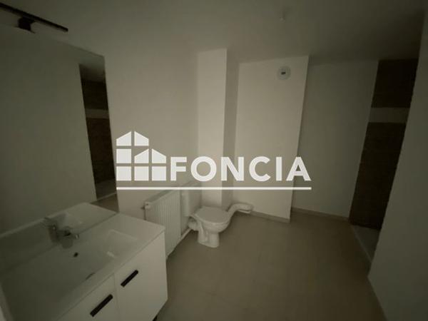 Location Appartement 3 pièces 57.1 m² - 7 RUE DES ARCHERS Etampes 91150