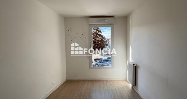 Location Appartement 3 pièces 57.1 m² - ÉTampes 91150