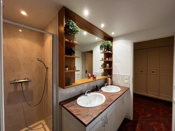 Maison 6 pièces 150 m2