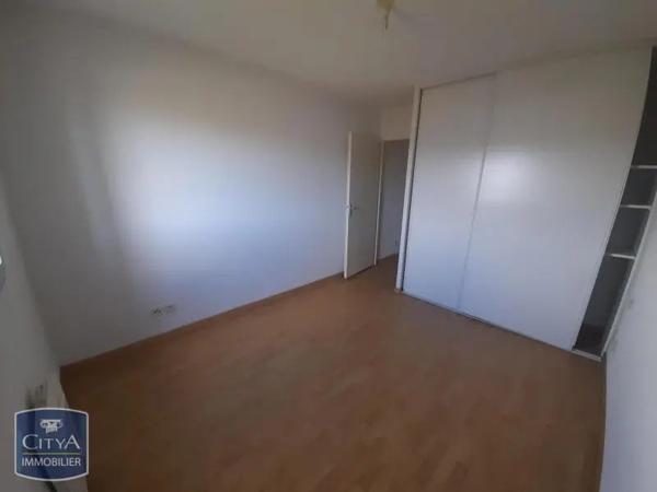 Appartement à louer 2 pièces 41.55m² Bagnères-de-Bigorre (65200)