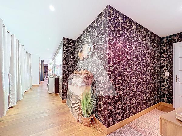 Maison 6 pièces 220 m2