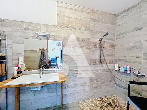 Maison 6 pièces 220 m2