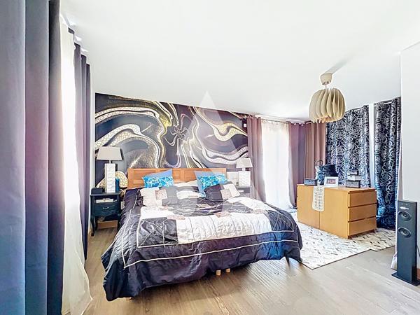 Maison 6 pièces 220 m2