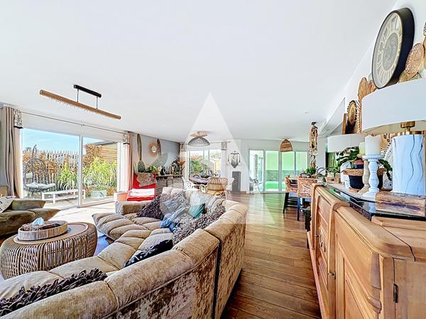 Maison 6 pièces 220 m2