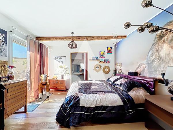 Maison 6 pièces 220 m2