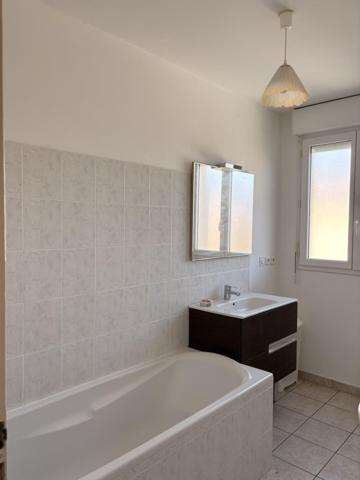 Vente / Maison mitoyenne