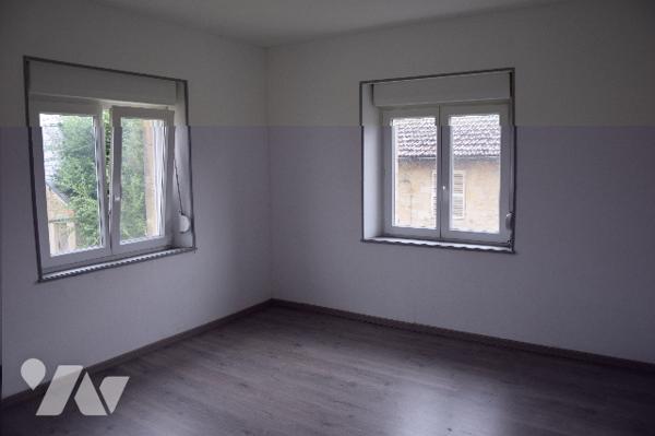 EXCLUSIVITE
MAISON ENTIEREMENT  RENOVEE