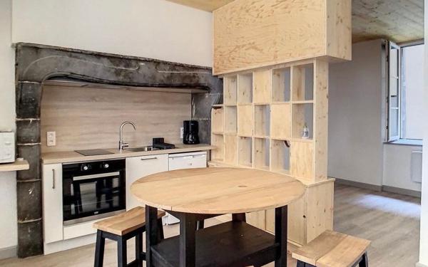 Appartement à louer    1 pièce • 20,92 m2 Saint-Flour