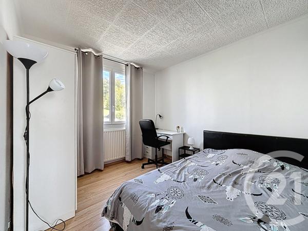 Appartement T5 à vendre  5 pièces - 78,37 m2 DARNETAL - 76