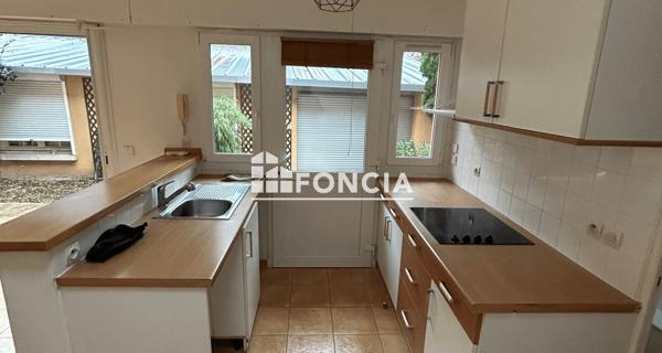 Location Appartement 2 pièces 42.2 m² - Fontenay-aux-roses 92260