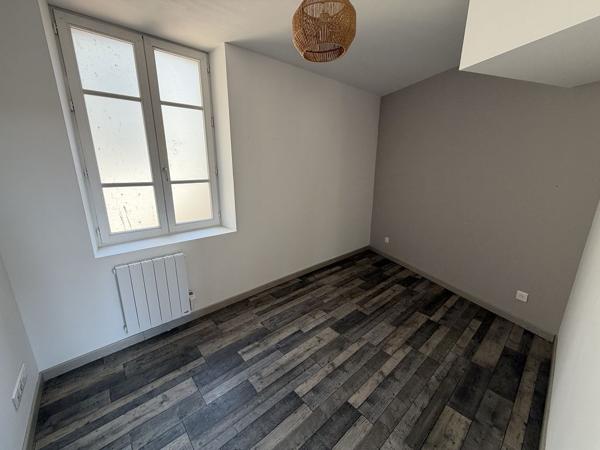 Appartement F3 - MONTROND LES BAINS