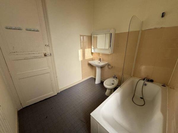 Appartement 3 pièces - 44000 Nantes -  DOBREE