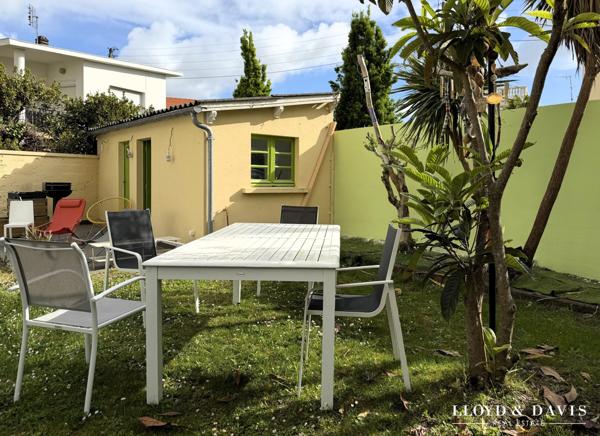 Appartement type Maison de Plain-pied 600 m plage