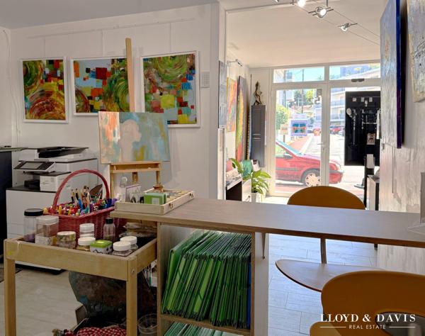 Appartement type Maison de Plain-pied 600 m plage