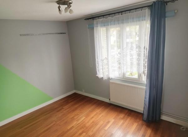 Maison à NOISY-LE-GRAND, 93160 - 4 pièces 67m²