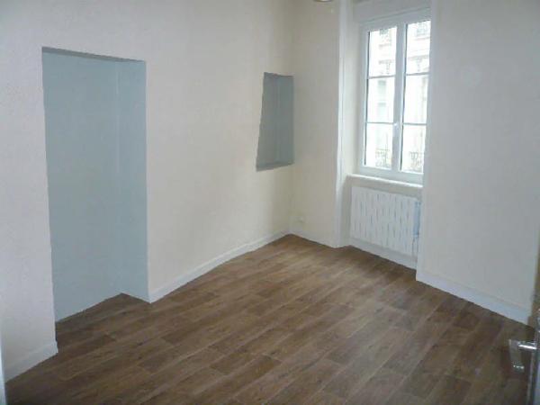 Appartement à louer à Mâcon (71000)