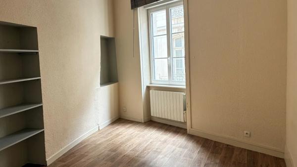 Appartement à louer à Mâcon (71000)