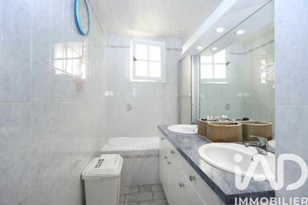 Maison à vendre 6 pièces 156 m² Sainte-Luce-sur-Loire