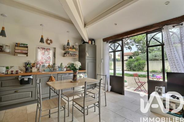 Maison à vendre 7 pièces 180 m² Sorgues