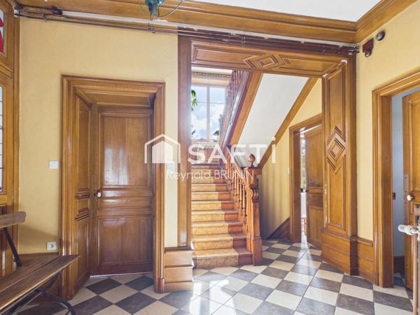 Maison de maître 5 chambres au centre Saint-Amé