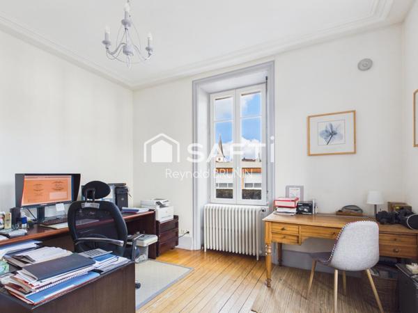 Maison de maître 5 chambres au centre Saint-Amé
