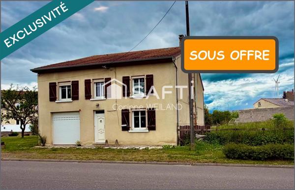 Maison de village individuelle avec garage, toiture récente et énorme potentiel – 112 m² habitables + plus de 100 m² aménageables