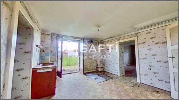 Maison de village individuelle avec garage, toiture récente et énorme potentiel – 112 m² habitables + plus de 100 m² aménageables