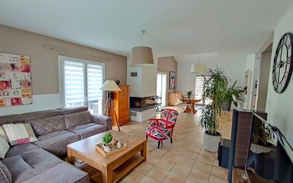 Maison à vendre    4 pièces •  Codognan