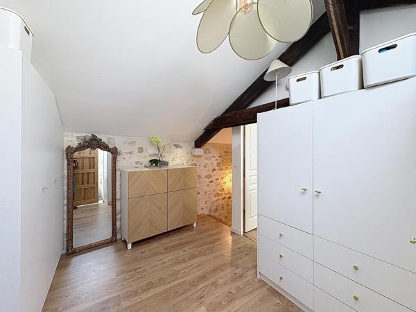 Joli maison en pierre rénovée avec goût