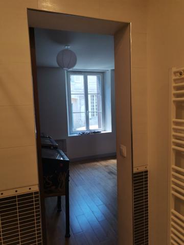 A louer - Maison de ville Chaumont En Vexin centre 2 pièces 49.01 m2