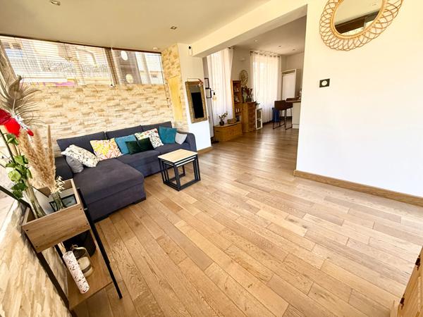 Maison de ville - Les Pennes Mirabeau - 3 pièces - 70m2 et 300 m2 de jardin