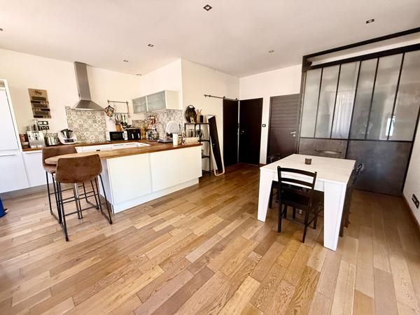 Maison de ville - Les Pennes Mirabeau - 3 pièces - 70m2 et 300 m2 de jardin