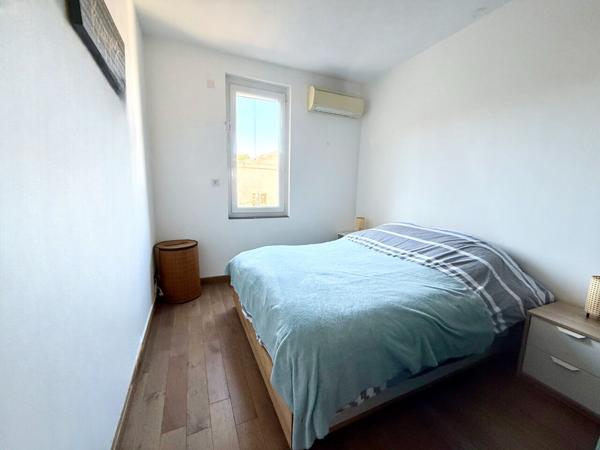 Maison de ville - Les Pennes Mirabeau - 3 pièces - 70m2 et 300 m2 de jardin