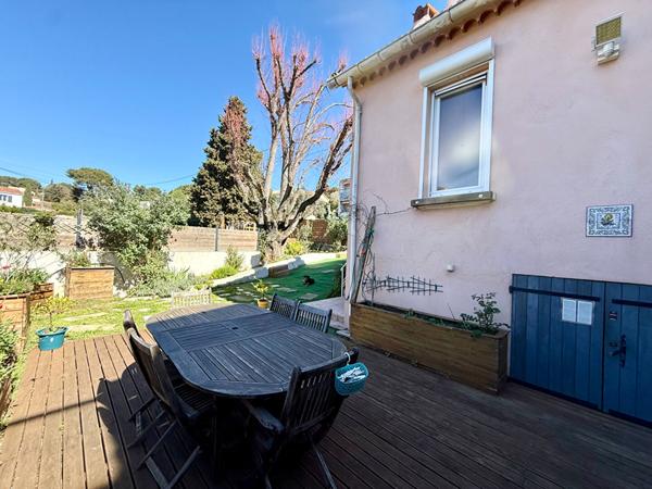 Maison de ville - Les Pennes Mirabeau - 3 pièces - 70m2 et 300 m2 de jardin