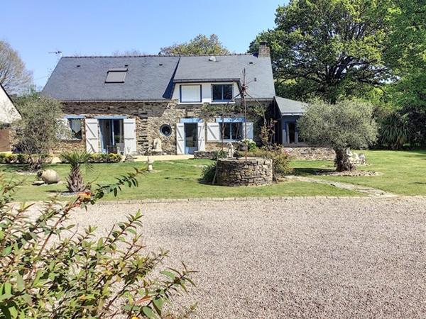 BELLE LONGERE 170 M2 HERBIGNAC