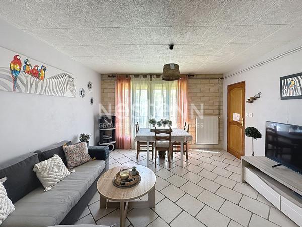 Aubagne - Appartement 4 pièces - 65 m2 - 3 chambres - loggia - résidence sécurisée - stationnement