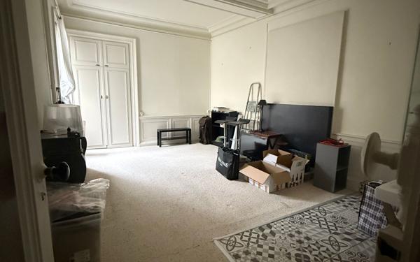 Appartement à vendre    5 pièces •  Poitiers
