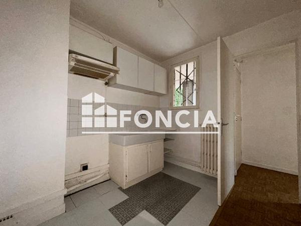 Location Studio 31 m² - 27/29 AVENUE DE BRIMONT Chatou 78400