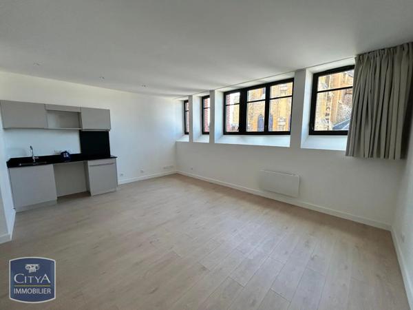 Appartement à louer 1 pièce 32.86m² Charleville-Mézières (08000)