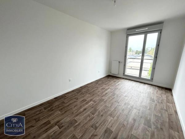 Appartement à louer 3 pièces 65.48m² Mantes-la-Ville (78711)