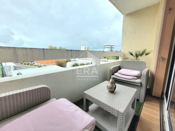 PAU - Location meublée - Appartement T4 de 85m² avec balcons