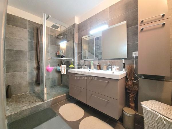 PAU - Location meublée - Appartement T4 de 85m² avec balcons