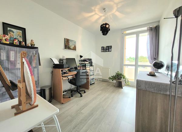 PAU - Location meublée - Appartement T4 de 85m² avec balcons