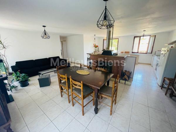 MAISON T4 AVEC GARDIN ET GARAGE