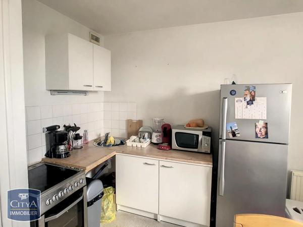 Appartement à louer 3 pièces 53.61m² Pluneret (56400)