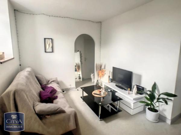Appartement à louer 3 pièces 53.61m² Pluneret (56400)