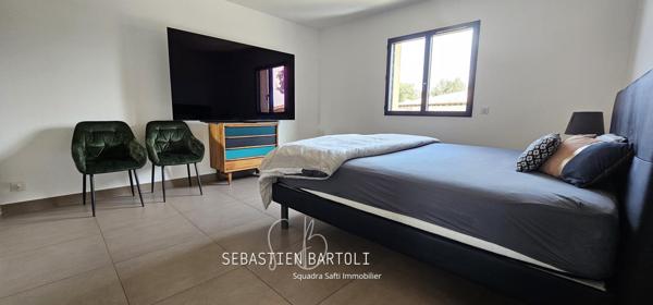 Villa moderne T4 avec piscine et T3+T2 indépendants